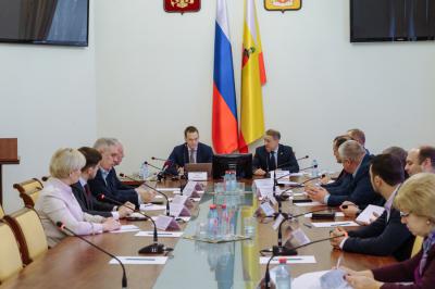 Депутаты Рязоблдумы обсудили с губернатором проект бюджета региона на 2023 год